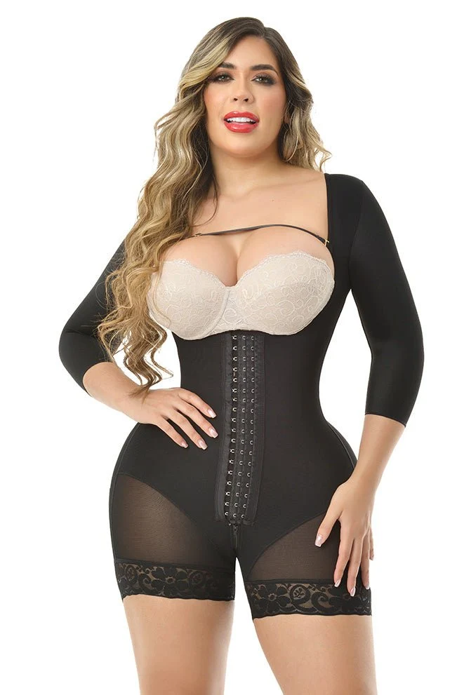 FS9574 FAJA SHORT CON MANGAS DOBLE TALLA CON 3 NIVELES DE AJUSTE EN BROCHES REALCE BOOTYLOVE