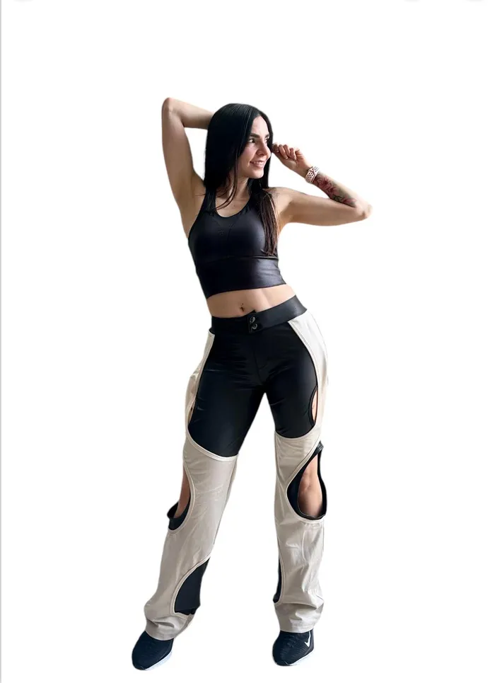 Pantalón Brandfit Efecto Cuero Doble