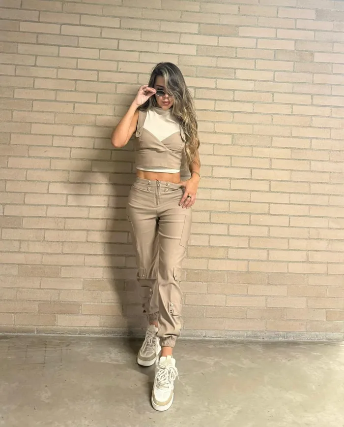 Conjunto KUO Set Boutique Beige