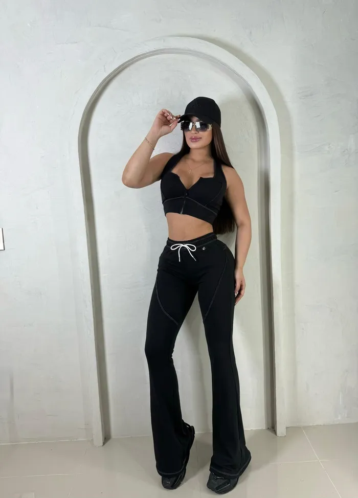 Conjunto KUO Boutique NAK81 Burda Negro