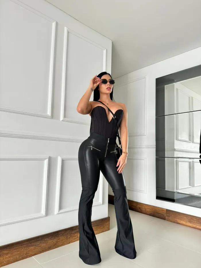 Pantalón KUO Boutique Botacampana Reducido