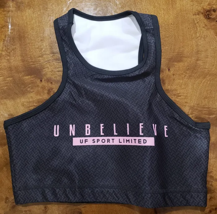 Top UFS UNBELIEVE LILA