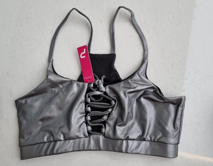 Top Pinera Tiritas Gris