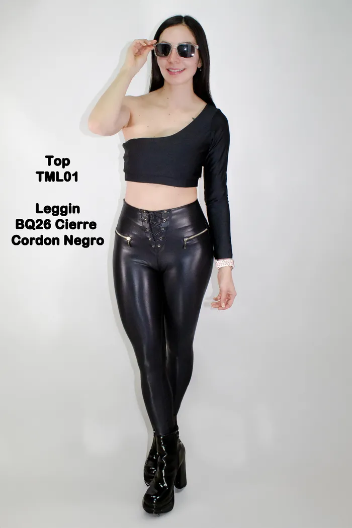 Legging Brandfit Efecto Cuero BQ26 CIERRE CORDON NEGRO